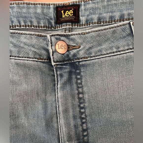 NWT Lee Jeans Mid Rise Straight Stretch 20 Petite - Picture 4 of 8